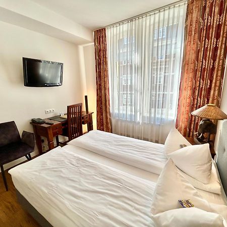 Hotel Elefant Шверин Екстериор снимка