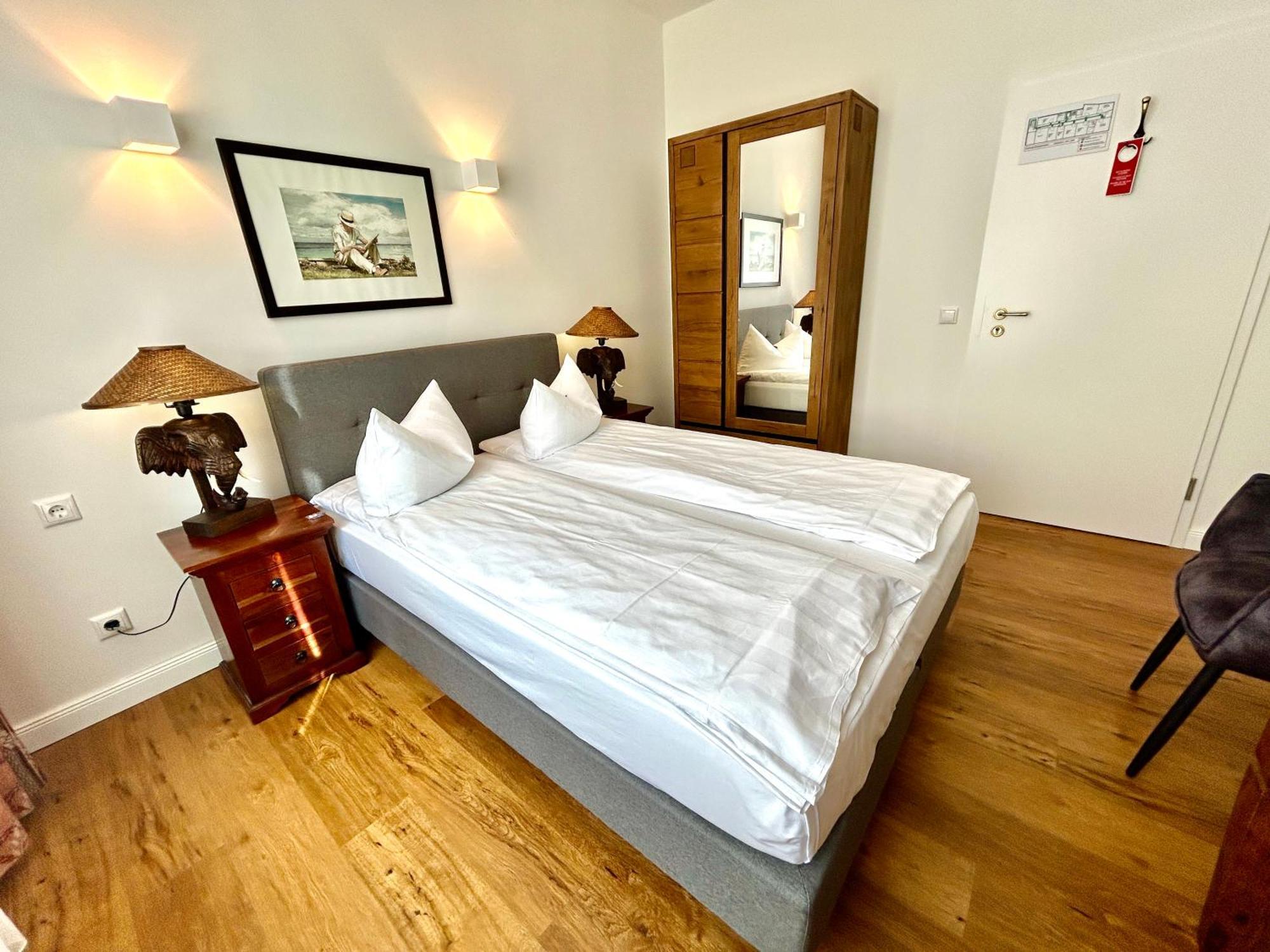 Hotel Elefant Шверин Екстериор снимка
